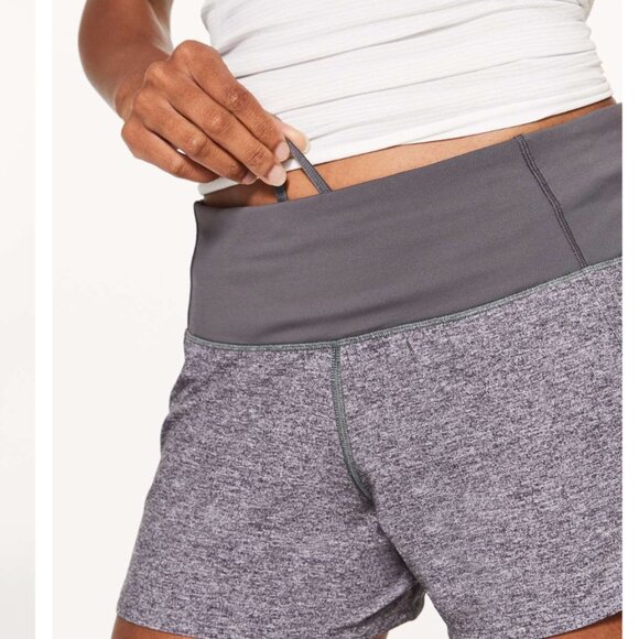 Lululemon Run Times Short II*4" Heather Lux Multi Black- Size 2 *Flaw Faded logo - Picture 8 of 11